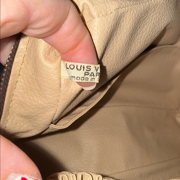 Louis Vuitton Trousse 28 Pouch - Picture 13 of 16